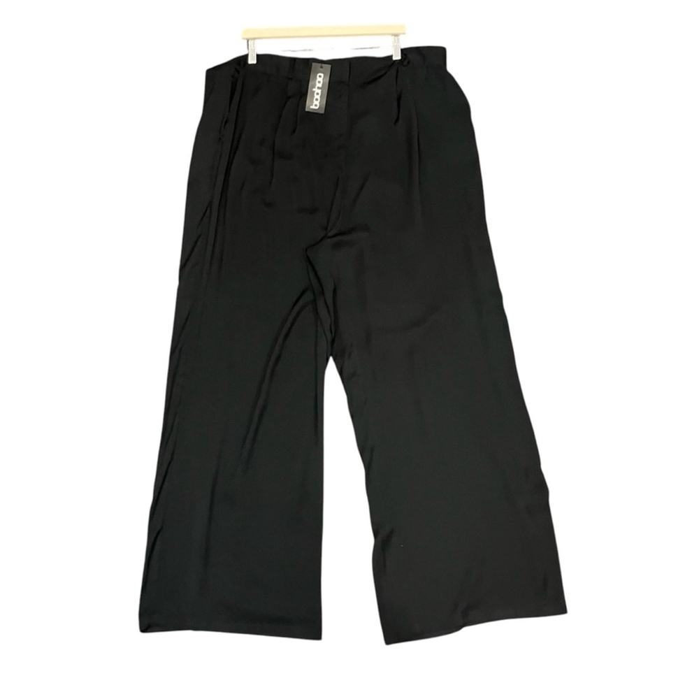 🌺 3/$20 NWT Boohoo Wide Leg Trouser